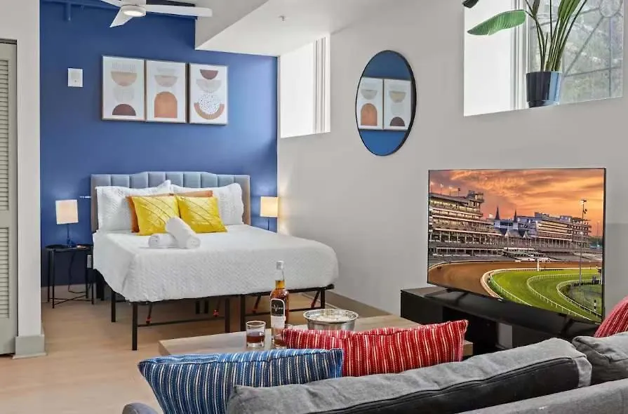 Apartment Best Derby Location 9-Mins To Churchill Downs Louisville