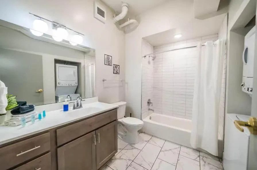 Apartment Best Derby Location 9-Mins To Churchill Downs Louisville